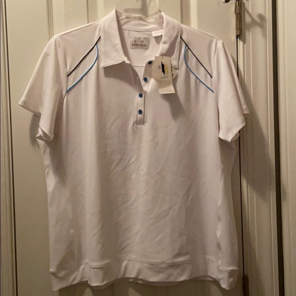 Women’s golf shirt